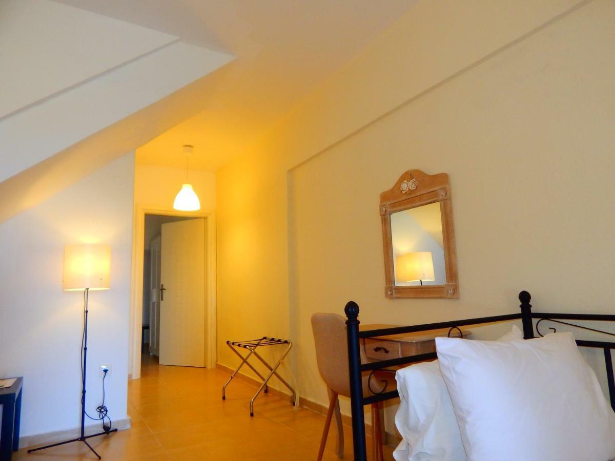 Kripis Studio Paliouri Eksteriør billede
